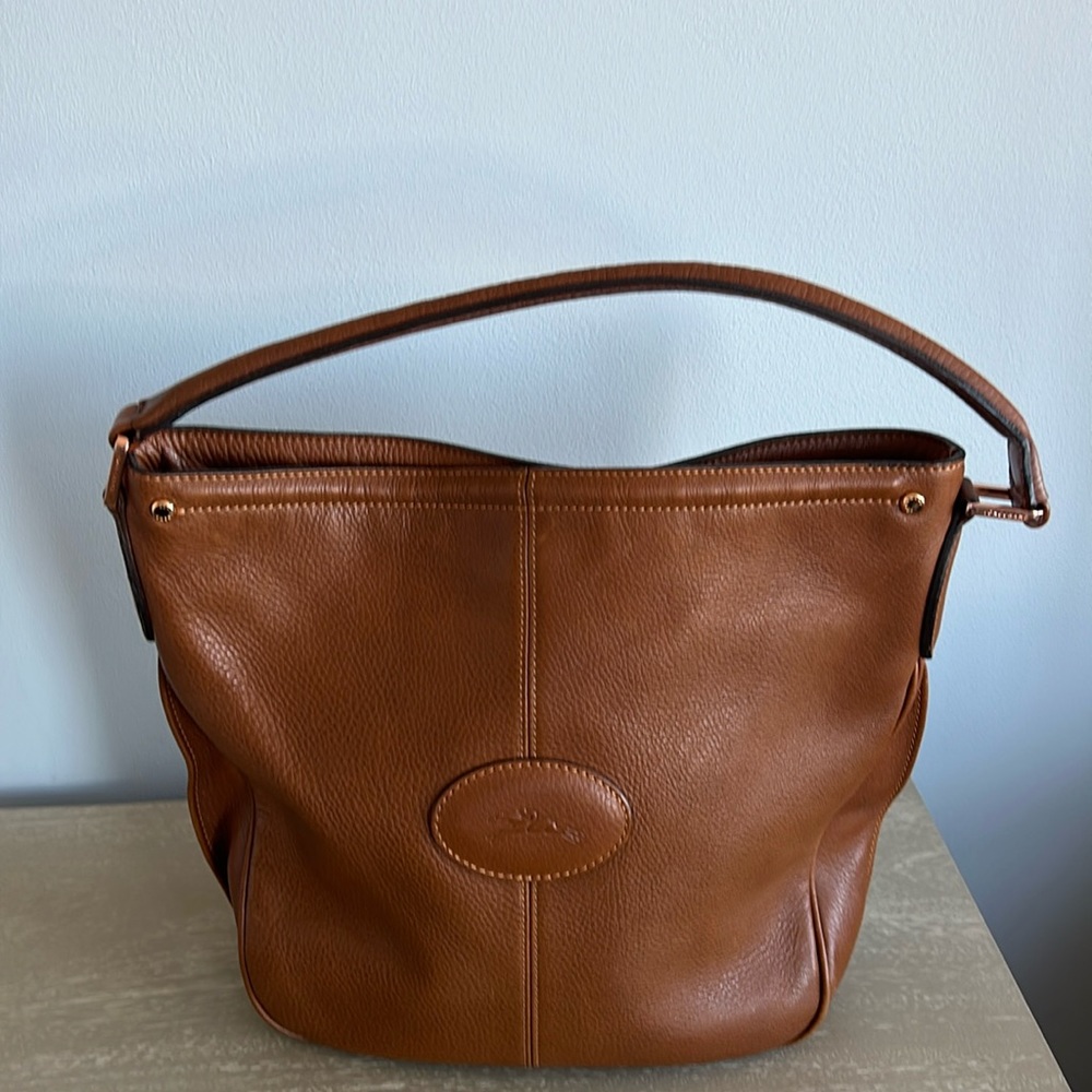 Gorgeously versatile hobo shoulder bag in a great condition